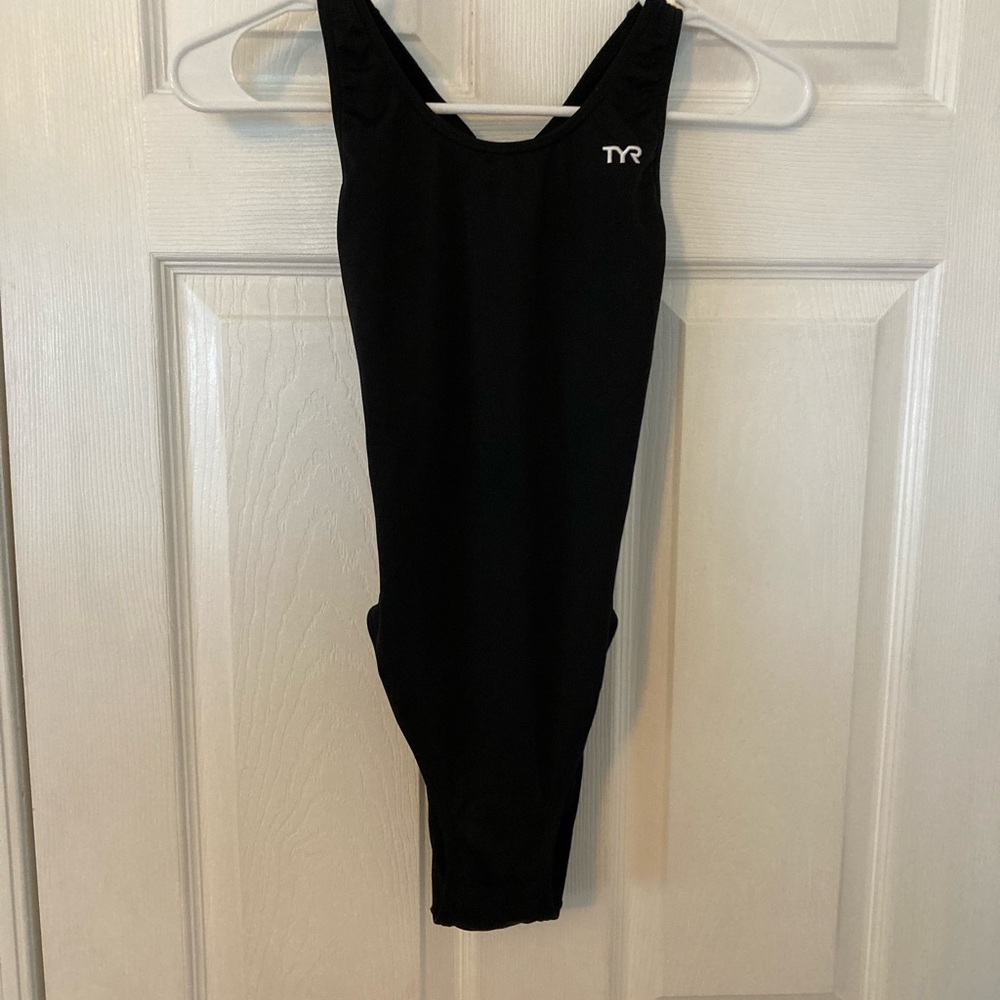 TYR Classic Black Swimwear